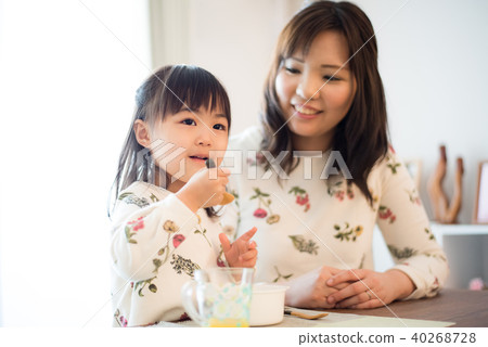 Parent and child Parent and child 40268728