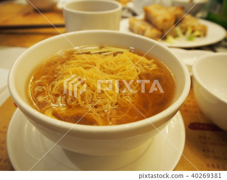 蝦餛飩男子 40269381