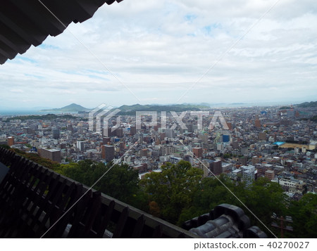 松山城堡的視圖 松山城堡的視圖 40270027