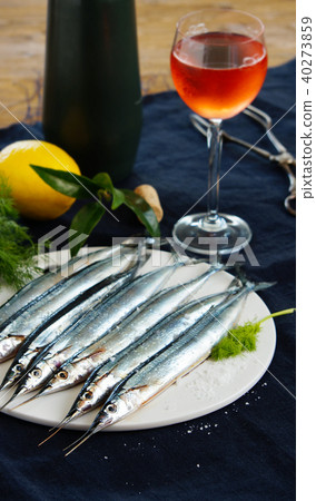 raw fresh needlefish ready to cook 40273859