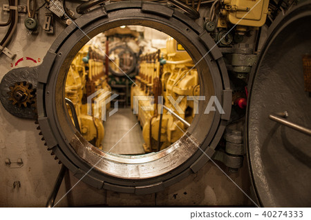 submarine opened hatchway 40274333