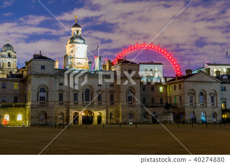 Night view of the Household Cavalry museum 40274880