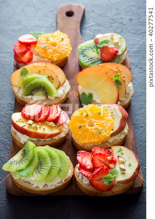 Breakfast fruit sandwiches 40277541