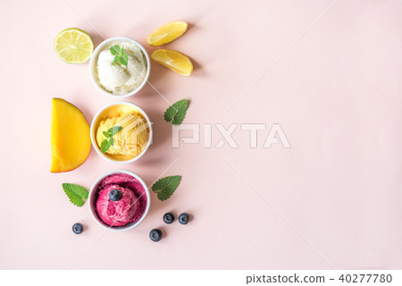 Various fruit and berries ice creams 40277780