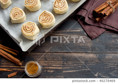 Cinnamon rolls Cinnamon rolls 40278469