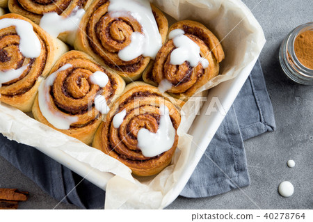 Cinnamon rolls Cinnamon rolls 40278764