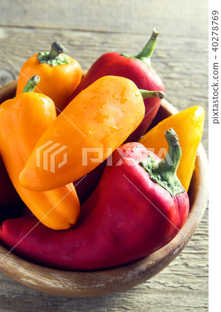 organic bell peppers organic bell peppers 40278769