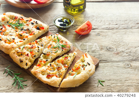 Italian Focaccia Italian Focaccia 40279248