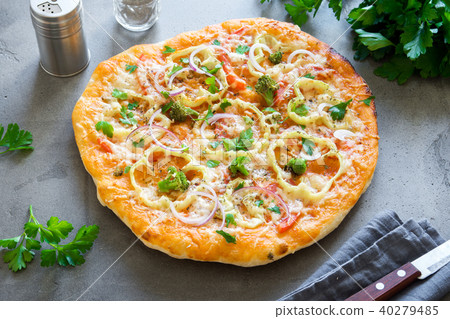 Vegetarian Pizza 40279485