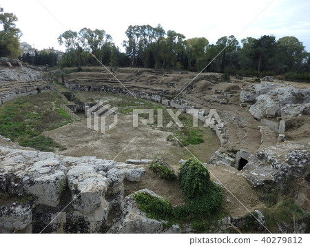 Archaeological Park of Neapoli in Siracusa (Greek Theater) 40279812