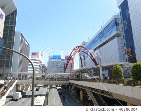 North entrance of Tachikawa station 40280804