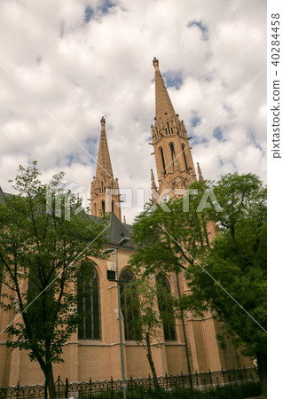 Budapest, Hungary Gothic style Church of St. Elizabeth Budapest, Hungary Gothic style Church of St. Elizabeth 40284458