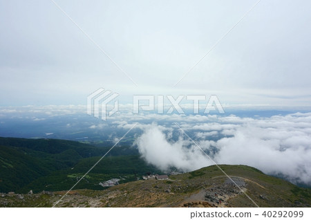 Mount Nasu and Unkai 40292099