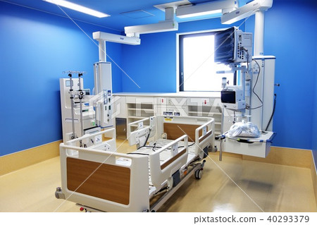 Hospital ICU 40293379