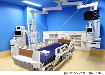 Hospital ICU 40293380