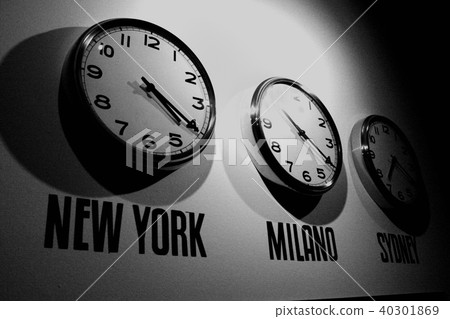 Clock on the wall Clock on the wall 40301869