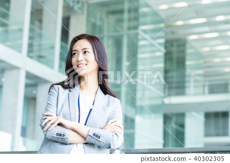 Business woman 40302305