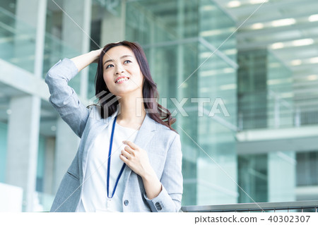 Business woman Business woman 40302307