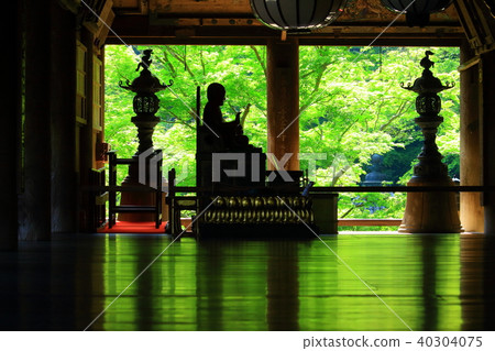 Mr. Shantou of Hase-dera Temple Mr. Shantou of Hase-dera Temple 40304075