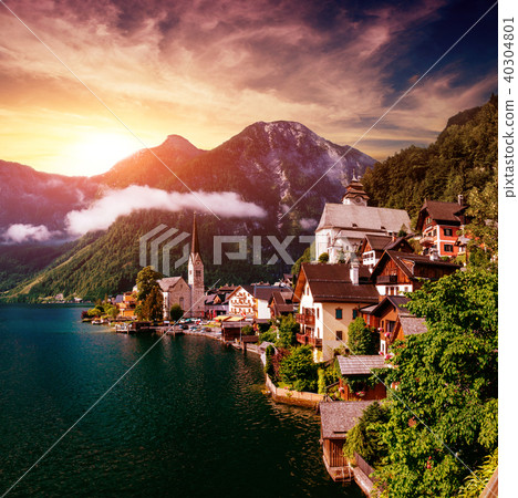 Fantastic views of the town between the mountains. Hallstatt Austria 40304801
