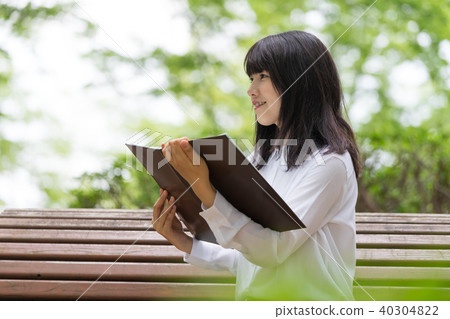  企業形象 40304822