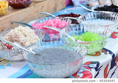 Thai dessert mixes at street food 40304845