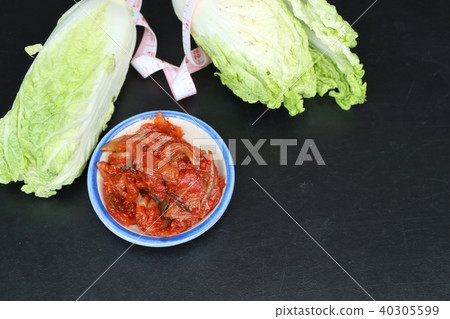 kimchi cabbage - korean food 40305599