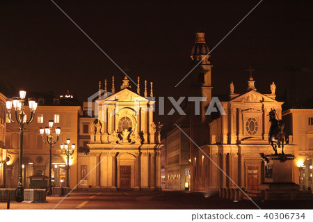 Piazza San Carlo 40306734