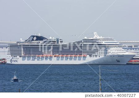 MSC Splendida將停泊在Yokohama Port Daikokufuto MSC Splendida將停泊在Yokohama Port Daikokufuto 40307227