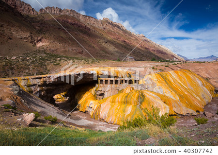 Inca Bridge (Puente del Inca), Mendoza, Argentina 40307742