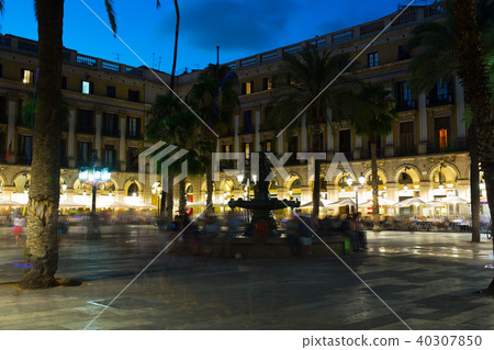 Night illumination of Royal square in Barcelona Night illumination of Royal square in Barcelona 40307850