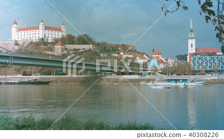 Bratislava castle and Saint Martins cathedral, river Danube 40308226