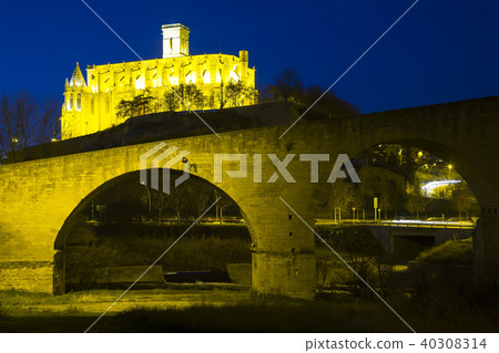 Old bridge by Church of Saint Ignatius Old bridge by Church of Saint Ignatius 40308314