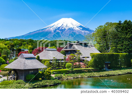 Mt. Fuji Oshino Hakkai 40309402
