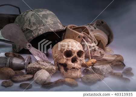 skull of explorer on ice smoke skull of explorer on ice smoke 40313935