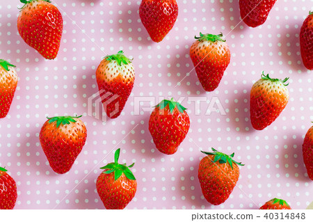 Polka dot background and strawberry Polka dot background and strawberry 40314848