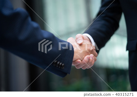 Businessman handshake 40315271