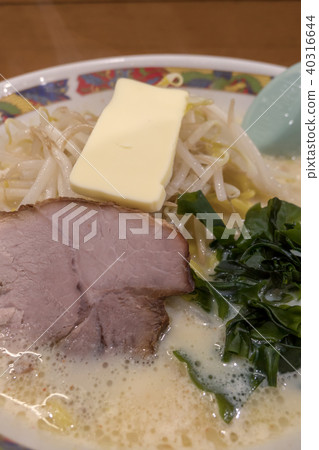 Aomori specialty miso curry milk ramen with butter Aomori specialty miso curry milk ramen with butter 40316644