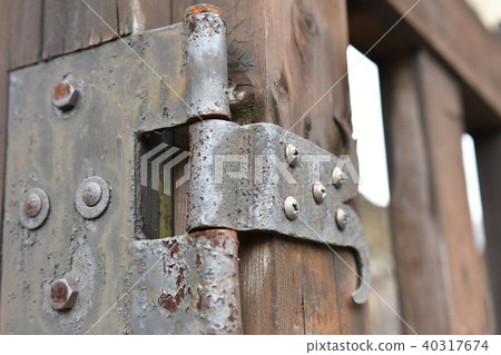 Retro hinge 40317674
