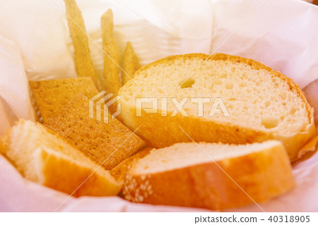 bread assortment on a white cloth in a basket bread assortment on a white cloth in a basket 40318905