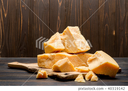 pieces of parmesan or parmigiano cheese pieces of parmesan or parmigiano cheese 40319142