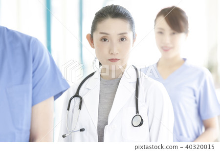 Medical hospital female doctor nurse Medical hospital female doctor nurse 40320015
