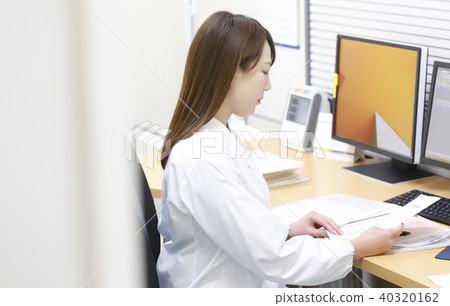 Medical office work Medical office work 40320162
