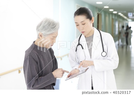 女醫生和高級的女人 40320317