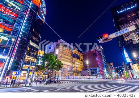 Night view of Tokyo Ginza Sekiyabashi intersection 40323422