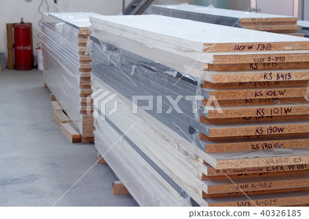 MDF, PARTICLE BOARD. Wood panels of different thicknesses and colors. 40326185