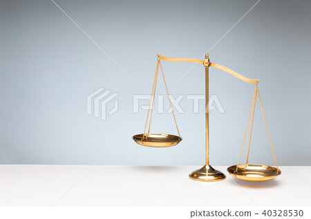 Gold brass balance scale 40328530