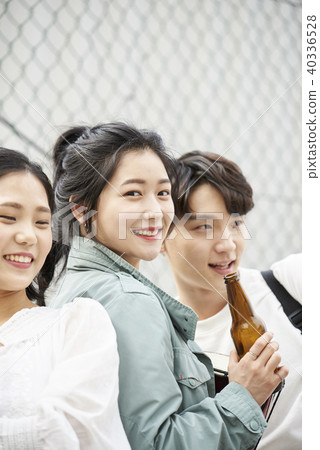 Life, Friends, Friendship, 20s, Youth 40336528