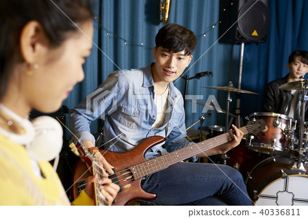 生活,音樂,20多歲,青春 生活,音樂,20多歲,青春 40336811