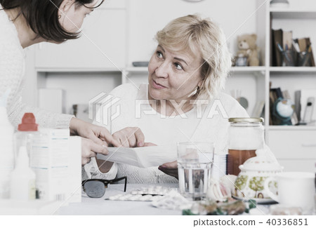 MAture woman and doctor MAture woman and doctor 40336851